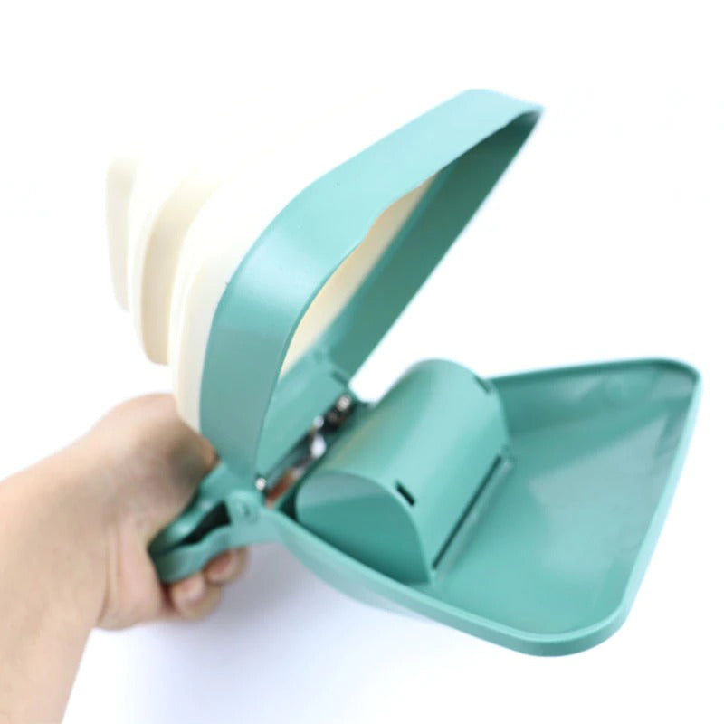 Pooper Scooper with bag attached
